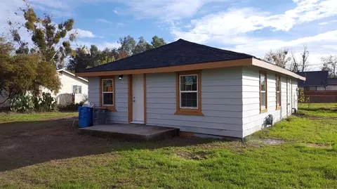 1568 4th Ave, Olivehurst, CA 95961 photo 1