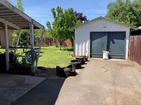 1853 Ayers Ave, Gridley, CA 95948 photo 3