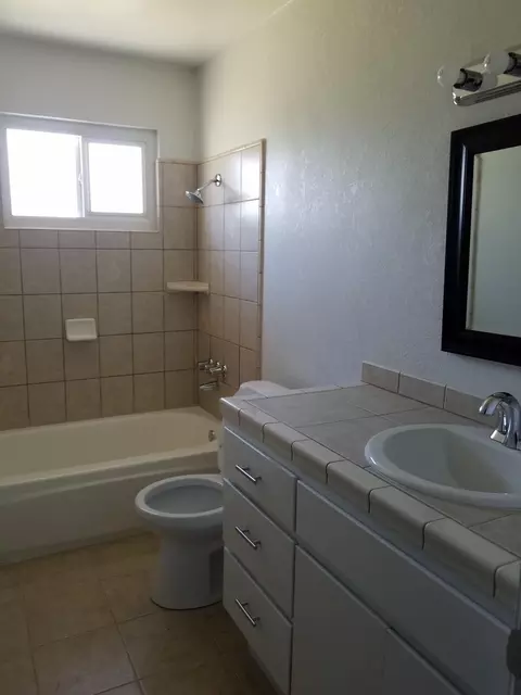 4724 Ardmore Ave, Olivehurst, CA 95961 photo 5