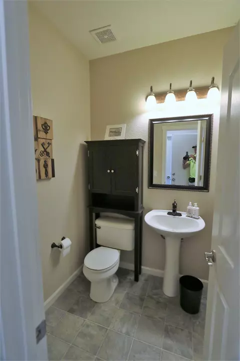 1755 Mccarthy Ave, Olivehurst, CA 95961 photo 9