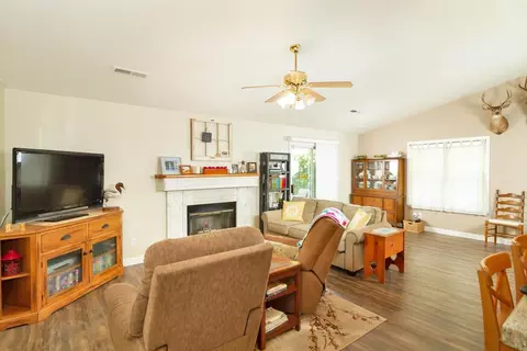 2261 Maple St, Sutter, CA 95982 photo 5