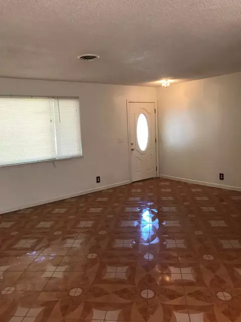 9517 Q St, Live Oak, CA 95953 photo 4