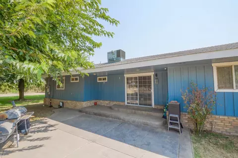 4864 Feather River Blvd, Olivehurst, CA 95961 photo 9
