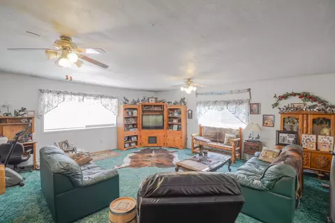 4864 Feather River Blvd, Olivehurst, CA 95961 photo 10