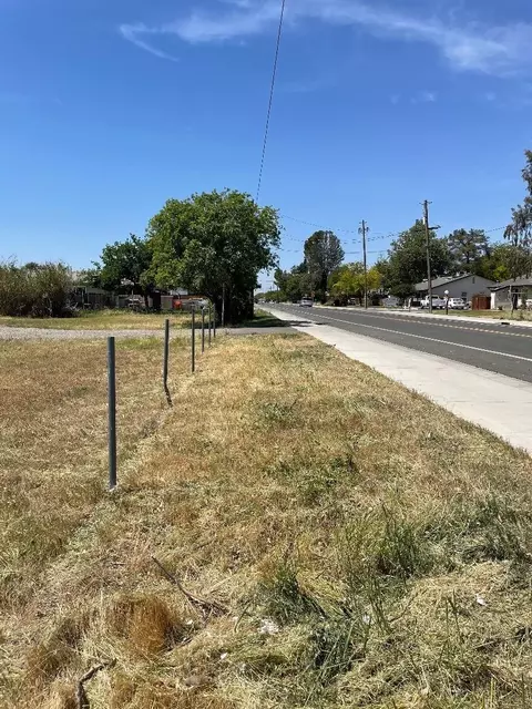 1908 7th Ave, Olivehurst, CA 95961 photo 2
