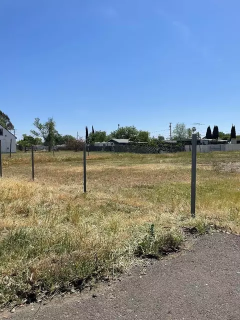 1908 7th Ave, Olivehurst, CA 95961 photo 3