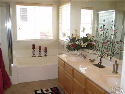 4080 Penny Ln, Vallejo, CA 94591 photo 8