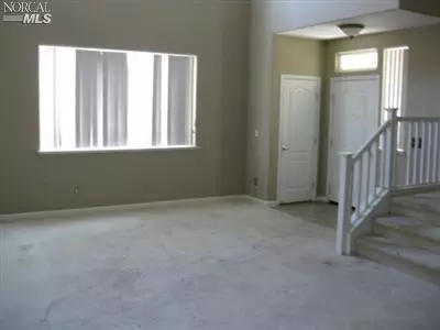 5130 Rowe Dr, Fairfield, CA 94533 photo 4