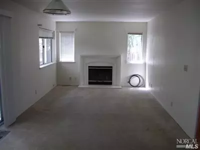 412 Rolling Oak Dr, Vacaville, CA 95688 photo 5