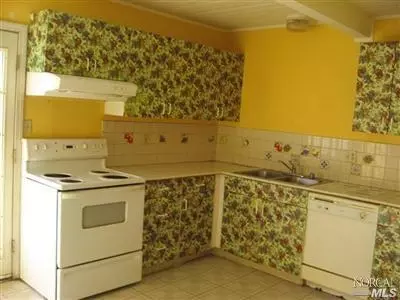 1554 Magazine St, Vallejo, CA 94591 photo 3