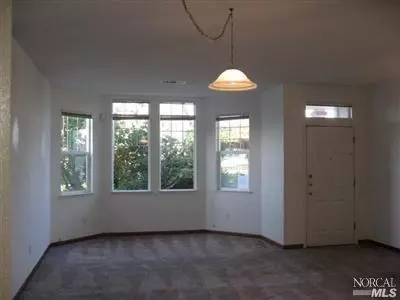 215 Cliff Walk Dr, Vallejo, CA 94591 photo 5