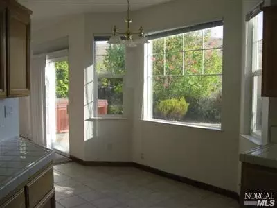 215 Cliff Walk Dr, Vallejo, CA 94591 photo 3