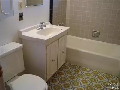 1309 Lassen St, Vallejo, CA 94591 photo 5