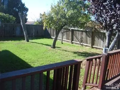 215 Saint Olaf Way, Vallejo, CA 94589 photo 2