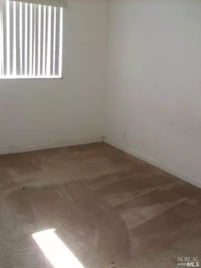 215 Saint Olaf Way, Vallejo, CA 94589 photo 9