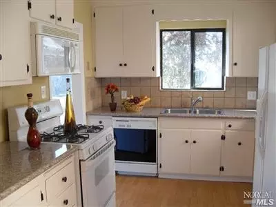 121 Gary Cir, Vallejo, CA 94591 photo 7