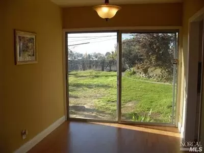 121 Gary Cir, Vallejo, CA 94591 photo 6