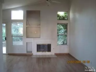 1615 Winfield St, Dixon, CA 95620 photo 2
