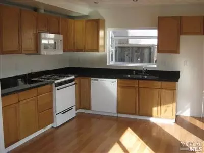 103 Bolton Way, Vallejo, CA 94591 photo 2