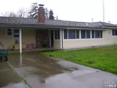 960 W A St, Dixon, CA 95620 photo 2