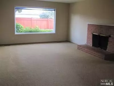 46 Marshall Way, Vallejo, CA 94589 photo 2
