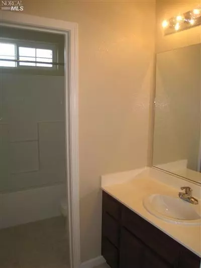 1550 Tommy Ln, Fairfield, CA 94533 photo 9