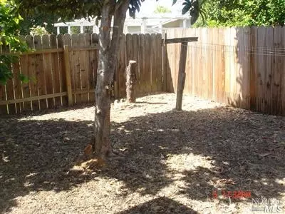 1237 Quail Dr, Fairfield, CA 94533 photo 2