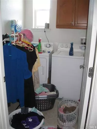 310 Poplar Ave, Vallejo, CA 94592 photo 10