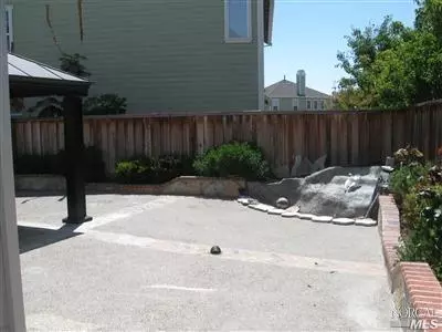 310 Poplar Ave, Vallejo, CA 94592 photo 4