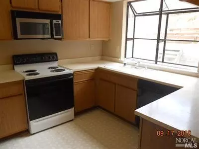 178 Nalisty Dr, Vallejo, CA 94590 photo 4