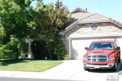 439 Eagle Ln, Vacaville, CA 95687 photo 1