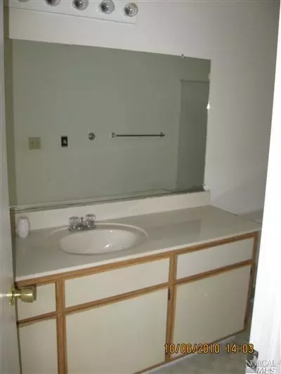 393 Lighthouse Dr, Vallejo, CA 94590 photo 4