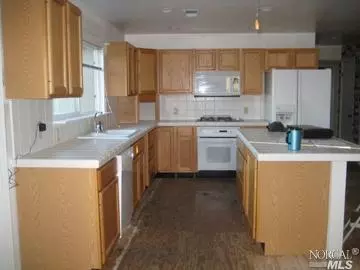 112 Luann Ct, Vallejo, CA 94589 photo 4