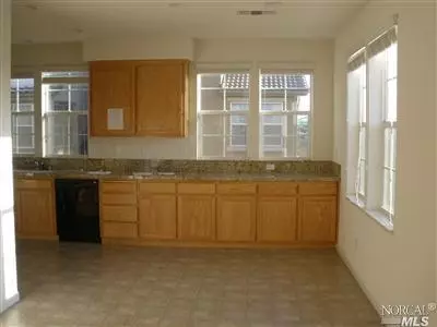 2702 Tribeca Pl, Fairfield, CA 94533 photo 4