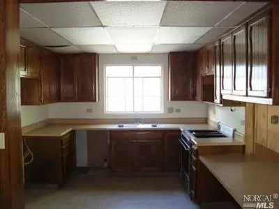 112 Rae Ct, Vallejo, CA 94591 photo 2