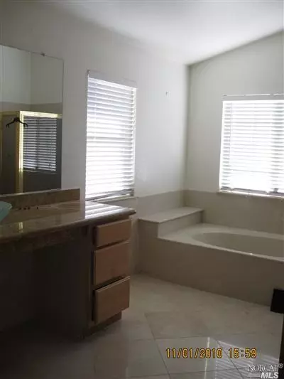 463 Robles Way, Vallejo, CA 94591 photo 6