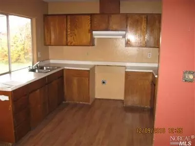 130 Donna Ct, Vallejo, CA 94589 photo 3