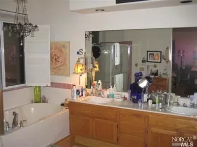 632 Pavilion Dr, Fairfield, CA 94534 photo 8