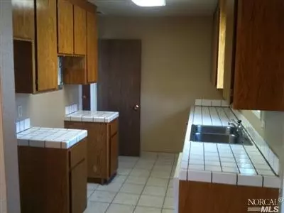 1840 Griffin Dr, Vallejo, CA 94589 photo 5