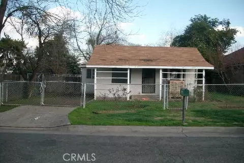 929 Nebraska Ave, Madera, CA 93638 photo 1