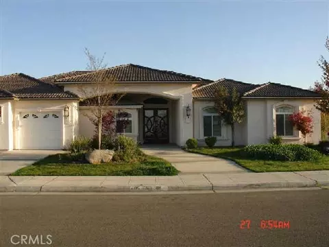 3111 Hampton Dr, Madera, CA 93637 photo 1