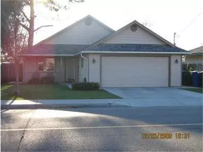 265 N 15th St, Chowchilla, CA 93610 photo 1