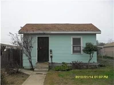 414 S 6th St, Fowler, CA 93625 photo 1