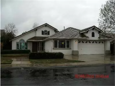 2732 Fremont, Clovis, CA 93611 photo 1