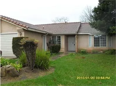 38 Daisy Ln, Sanger, CA 93657 photo 1