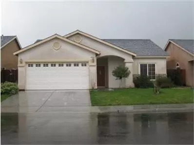 1017 Perkins Rd, Madera, CA 93637 photo 1