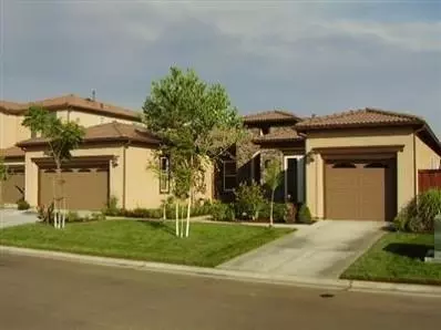 10569 E Monterey Bay, Clovis, CA 93619 photo 1