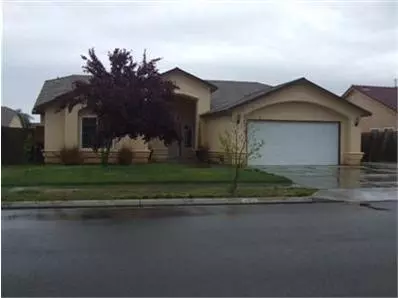 2351 Lighthouse Dr, Madera, CA 93637 photo 1