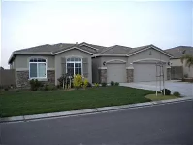 9675 Heatherhurst Dr, Chowchilla, CA 93610 photo 1