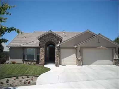 561 S Susan Ave, Kerman, CA 93630 photo 1